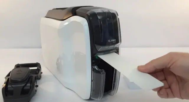 سرویس دوره‌ای